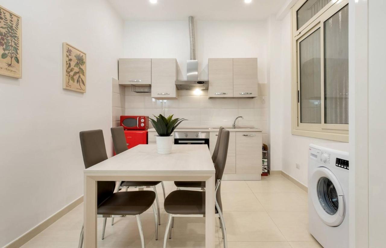 Iflat Lovely And Bright 2 Bed Flat Near Termini ローマ エクステリア 写真